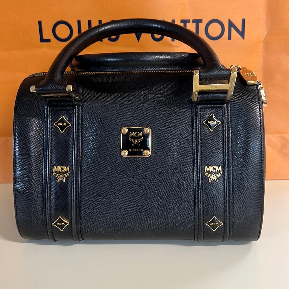 Authentic preloved mcm
